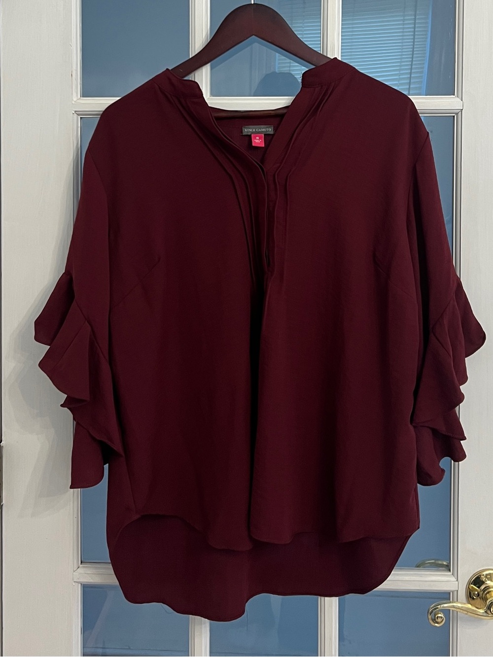 VINCE CAMUTO Women’s Plus Size Pintuck Ruffle Sleeve Blouse Burgundy Size 1X